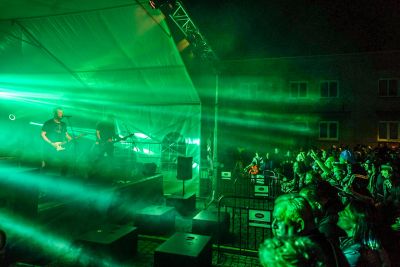 SP25 live - kytarista